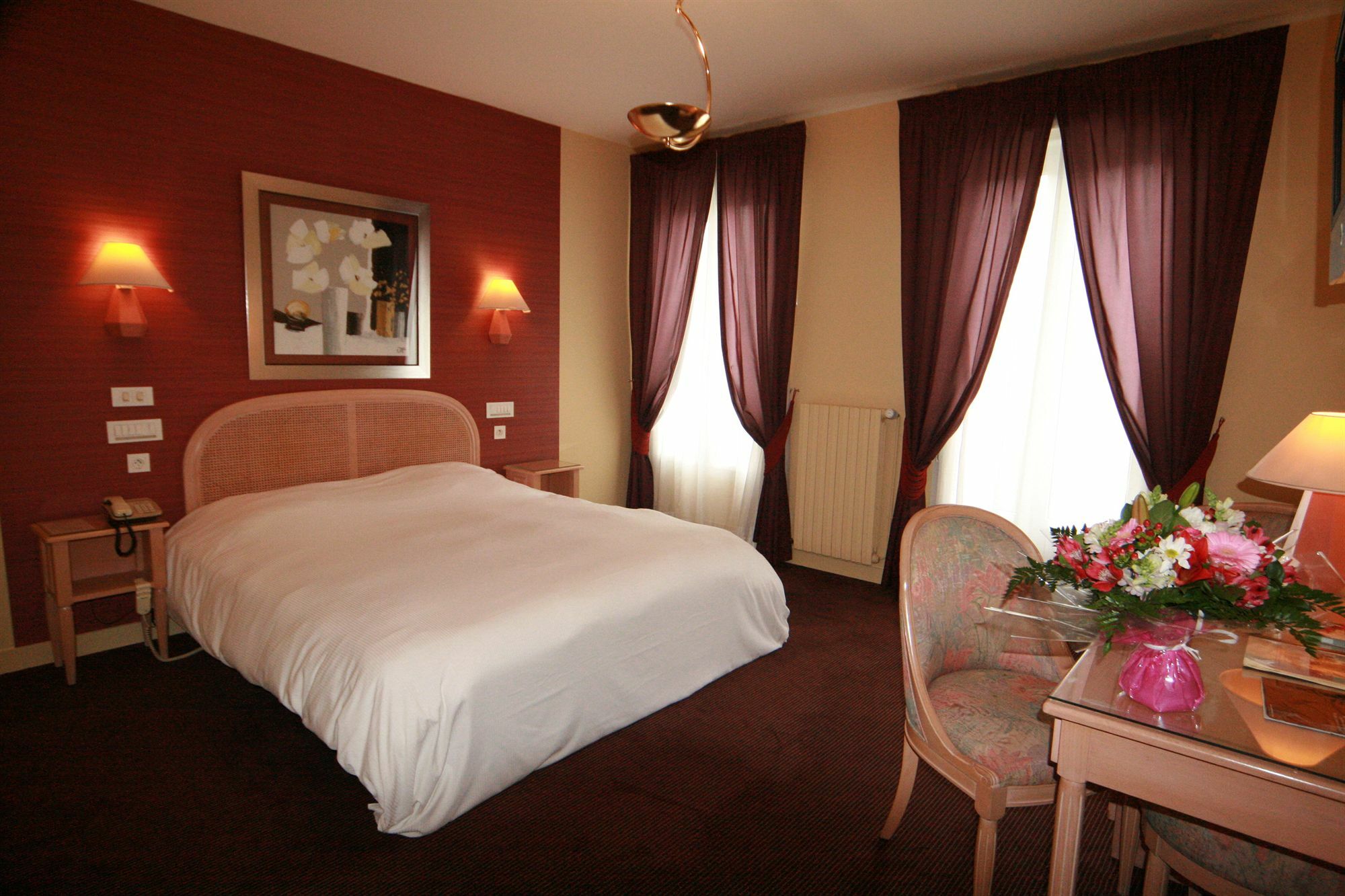 Grand Hotel De Courtoisville - Piscine & Spa, The Originals Relais Saint-Malo Zewnętrze zdjęcie